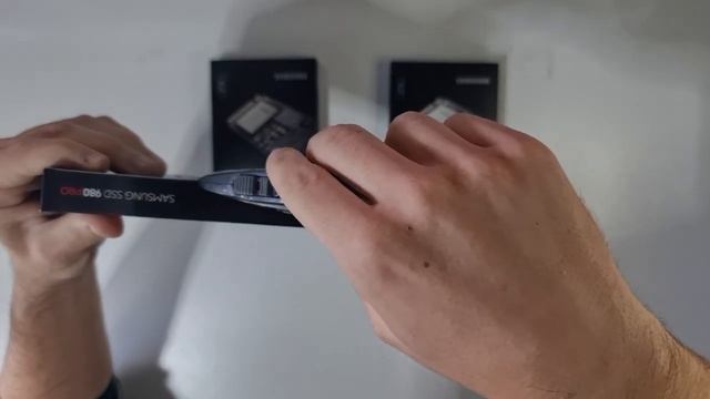 Unboxing Samsung SSD NVME M.2 PCIe 4.0 980 PRO 2TB (Español) смотреть онлайн