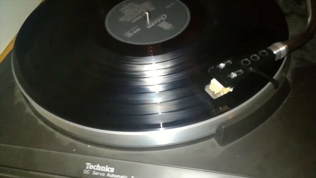 Technics Sl 200k Turntable
