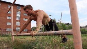 ПРОКАЧКА ГРУДНЫХ МЫШЦ БЕЗ ЖЕЛЕЗА СО СВОИМ ВЕСОМ