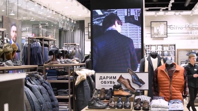 Видеоэкран для сети магазинов DIPLOMAT, г. Санкт-Петербург