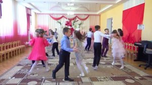 Полечка _Для мамочки_ в детском саду..mp4