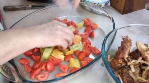 КУРИЦА НА ОВОЩНОЙ ПОДУШКЕ В ДУХОВКЕ!