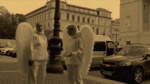 Fem "Странная девочка" клип, песня