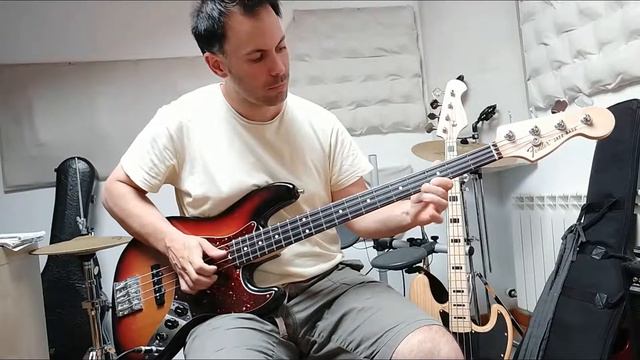 Comparativa de bajos: "Harley Benton JB-75MN NA" vs "Fender JB USA" смотреть онлайн