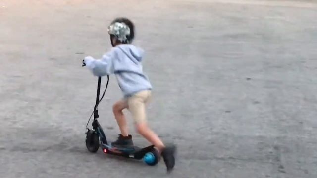 New Power scooter!!! смотреть онлайн