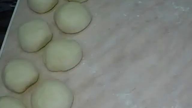 Несладкие БУЛОЧКИ с творогом смотреть онлайн