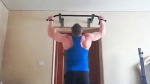 Подтягивания на турнике широким хватом?