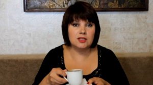 Стойкая губная помада Фаберлик.