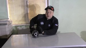 Скоростное снятие заднего кардана на БМВ Х6 с помощью подручных инструментов