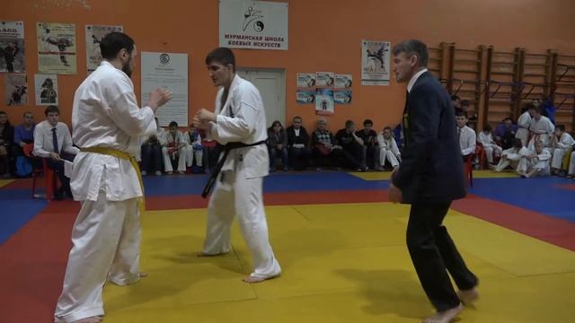 Хажиев Олег Акрамович (ака) - Федяй Дмитрий - Открытый Чемпионат г. Мурманска по Киокусинкай смотреть онлайн