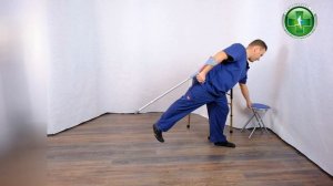 Как правильно ходить и поворачиваться с ходунками, костылями, тростью. После инсульта с гемипарезом