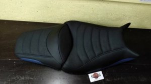Перетяжка сидений мотоцикла Honda NC750