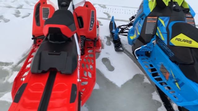 2020 SKi-Doo 850 Backcountry XRS vs 2020 Polaris 800 Switchback Assault смотреть онлайн
