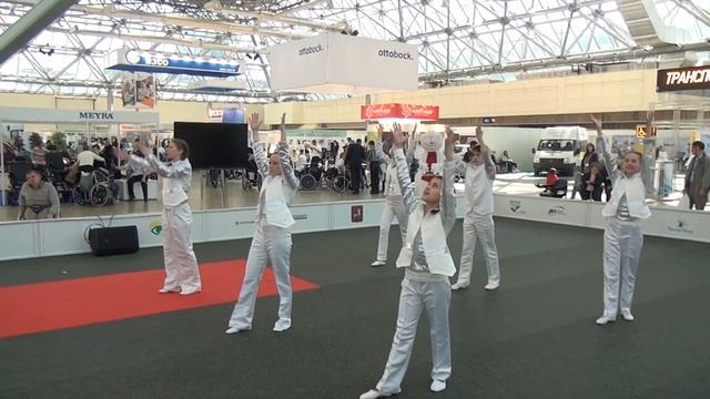 Придумай мир - Ангелы Надежды (жестовая песня) смотреть онлайн