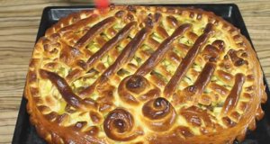 Дрожжевой пирог с яблоками в духовке. Домашняя выпечка к чаю. Рецепт сдобного теста.