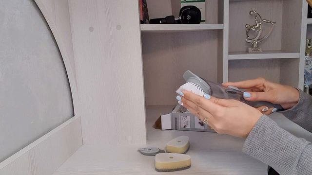 Распаковка щётки с дозатором для мытья посуды