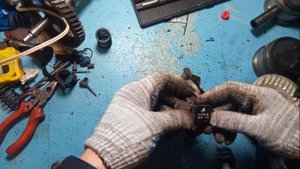 Установка интегрального реле-регулятора в генератор Г-424 мотоцикла днепр
