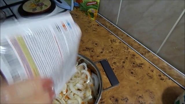 ЧТО БЫСТРО ПРИГОТОВИТЬ НА ОБЕД или на УЖИН?  ВКУСНЫЙ МИНТАЙ В СМЕТАНЕ С ОВОЩАМИ!