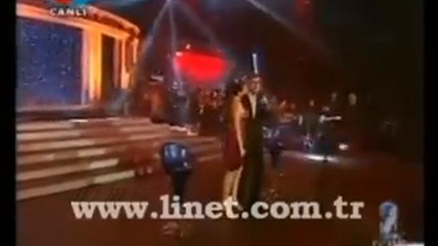 Özcan Deniz & Linet - nasip değilmiş смотреть онлайн