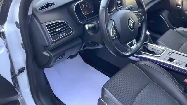 Renault Megane BOSE - качественный и не дорогой автомобиль из Европы. Подбор и проверка с DizelCar.