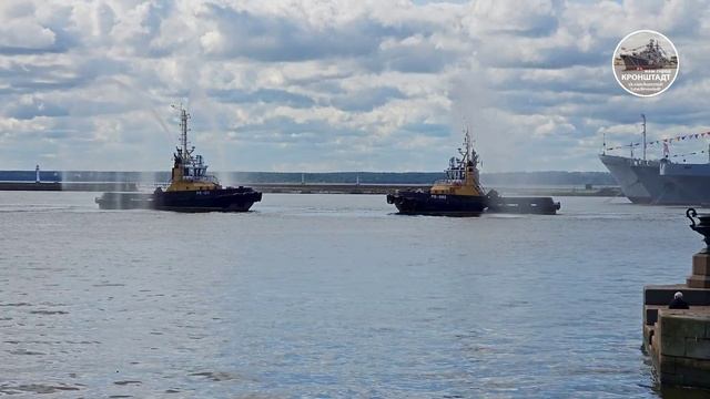 «Армия-2023» — Вальс буксиров. Средняя гавань – Кронштадт. 2023 г. смотреть онлайн