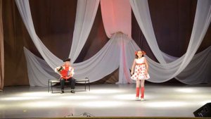 Танец «Мужичок с гармошкой» Костина Анна 2013 год