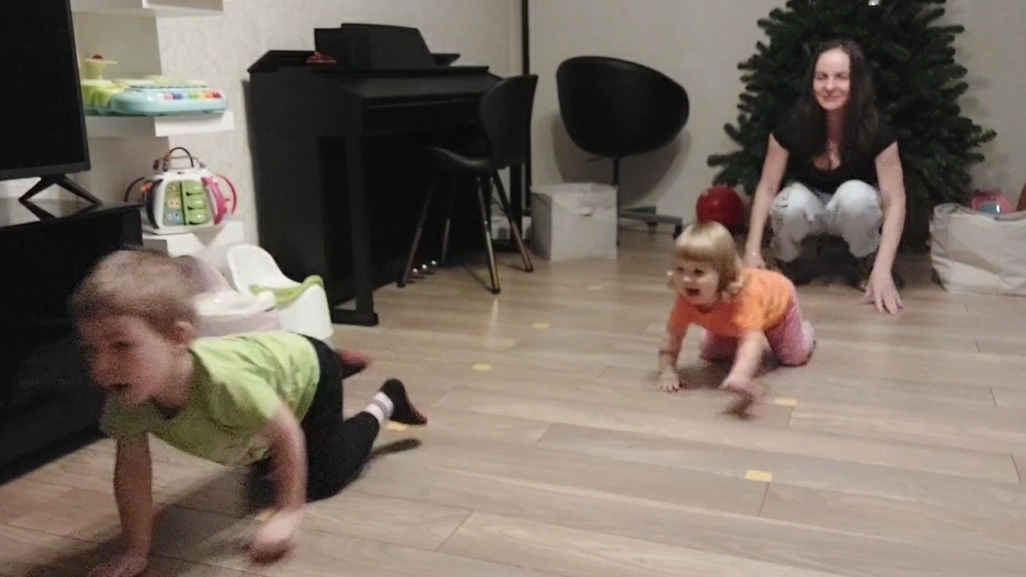 Развивашки с погодками #развивашкидома #погодки #развивашки #мамапогодок #мамавдекрете #полезно