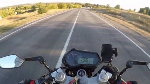 Yamaha FZR400