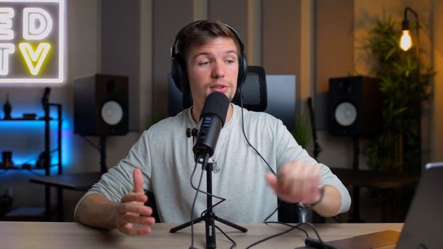 The PERFECT USB Microphone For Podcasting - Presonus Revelator Dynamic First Look смотреть онлайн