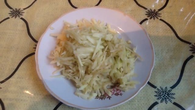 Салат с квашеной капустой. смотреть онлайн