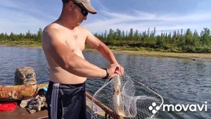 РЫБАЛКА РЕКА СОБЬ. ЖАРКИЙ ДЕНЁК НА СЕВЕРЕ.