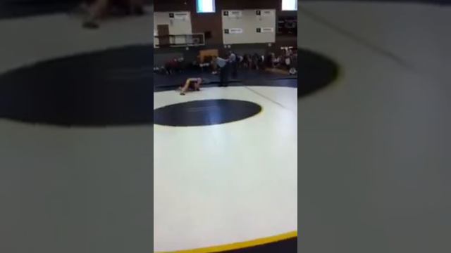 Girl Wrestler (: Ryan Gibbons смотреть онлайн