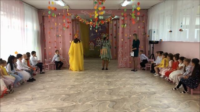 Осенний праздник 2020 Подготовительная группа (Сизова Т.А., Кузьмина Е.П.) смотреть онлайн