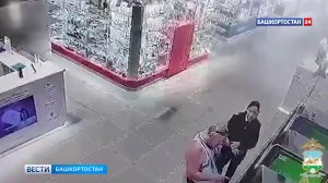 Предостерегли полицейские: в Уфе два пенсионера едва не перевели мошенникам 800 тысяч рублей