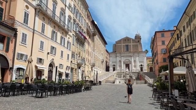 Анкона, Италия 2020/ Ancona, Italy 2020/ Прогулка под красивую музыку/ Часть1 смотреть онлайн