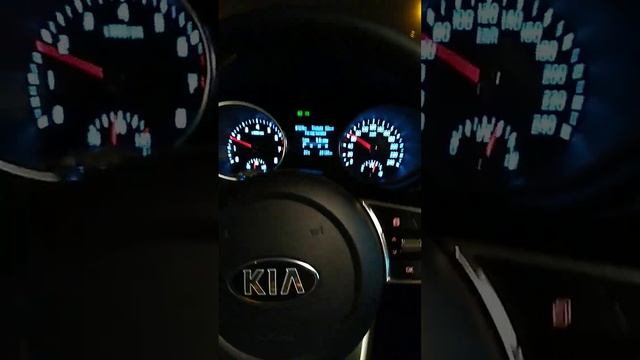 Сегодня 5 августа 2022 г. в 22.21 еду на новом Kia ceed sw 20°С за бортом