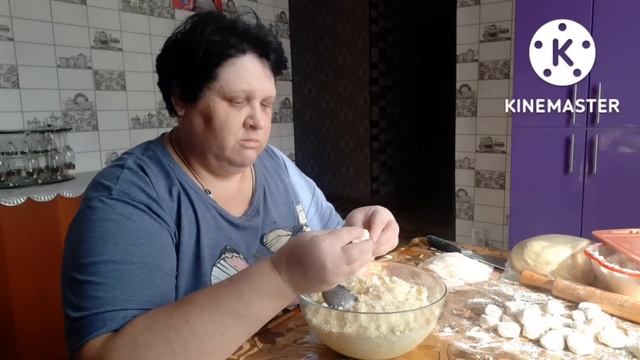 Тесто для вареников,ВАРЕНИКИ С ТВОРОГОМ ЛУКОМ.