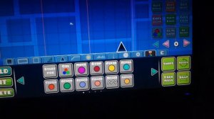 как сделать авто уровень в геометри даш