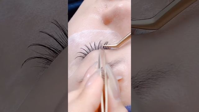 eyelash extensions#eyelashextensions #makeup #salon