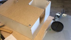 Монтаж встроенной вытяжки на кухню. Installation of a built-in hood in the kitchen