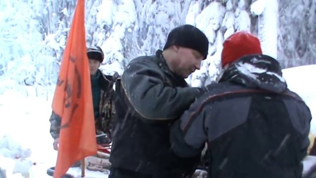 Старый Новый год с внедорожниками КПП. смотреть онлайн