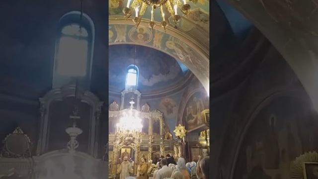 Праздник святых апостолов Петра и Павла...Храм Знамения пресвятой Богородицы в Аксиньино смотреть онлайн