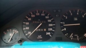 BMW E30 318i m40b18 разгон 0-100 km/h 8 сек.