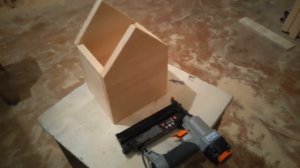 Делаем скворечник своими руками, скворечник из дерева, изготовление скворечника.