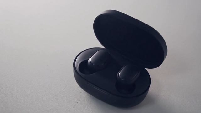 ЛУЧШИЙ АНАЛОГ Apple AirPods? Galaxy buds vs Xiaomi Airdots vs JBL tune 120 tws. Сравнение наушников смотреть онлайн