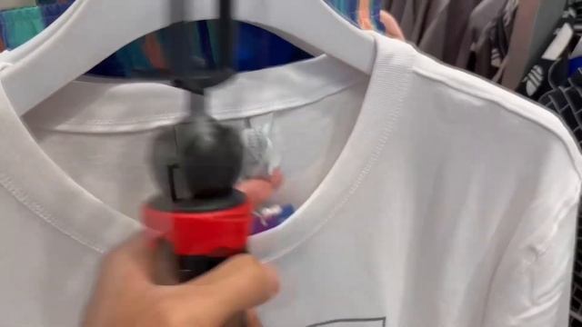 Dubai Outlet Mall. Дубай Аутлет Молл. Доступные ли цены? Сравнение цен на Кыргызские сомы.