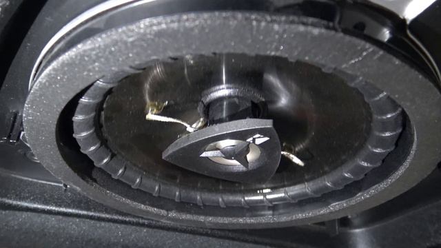 Jeep Mopar Kicker Upgrade SOUND TEST смотреть онлайн