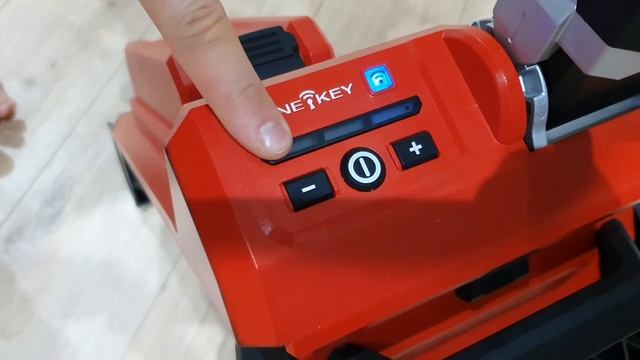 Milwaukee m18 onersal headlight смотреть онлайн