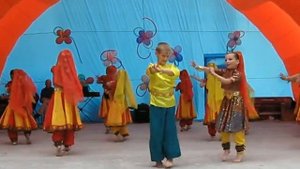 Коллектив "Лакшми" танец Шанти
