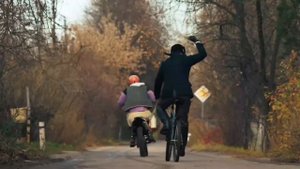 Бабушка на мотоцикле , я в роли бабушки